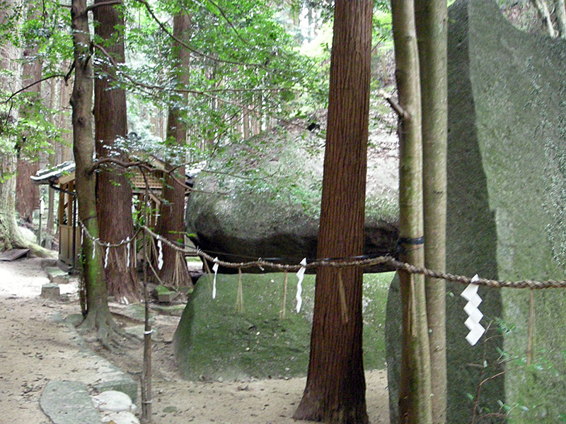 天石立神社