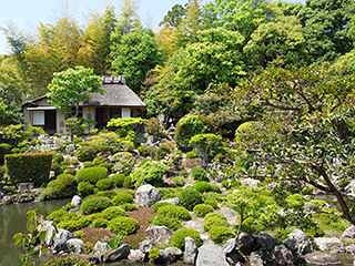 等持院