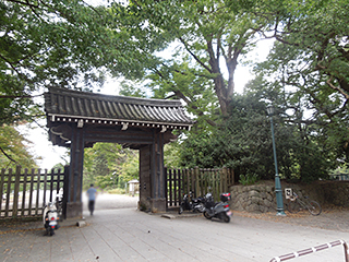 京都御苑石薬師御門